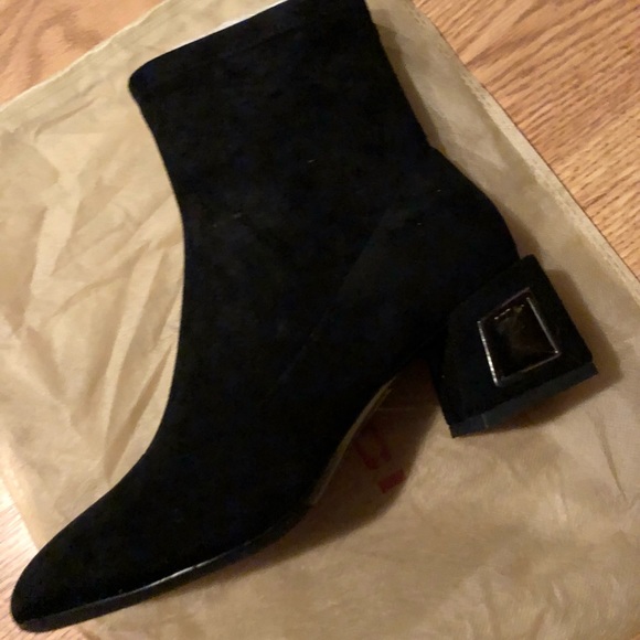 Boots - Picture 2 of 3